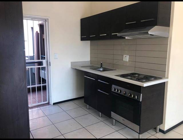 2 BEDROOM PROPERTY TO RENT IN NORTH RIDING